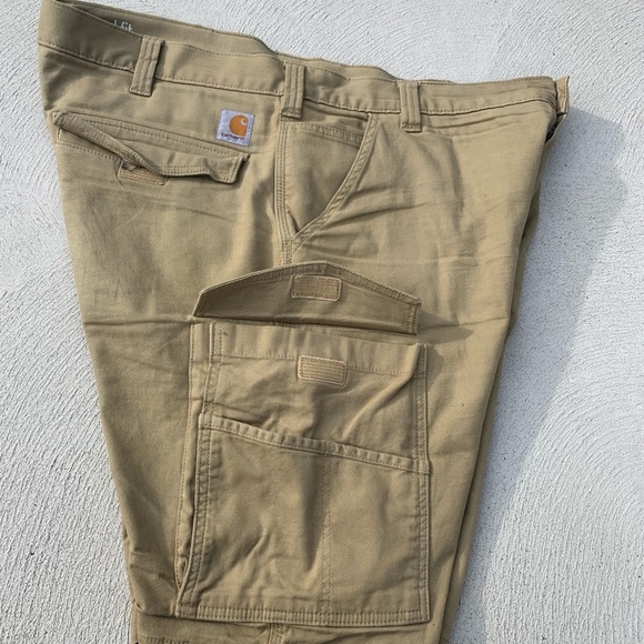 Carharrt Wip cargo shorts relaxed fit 38x21 - Picture 9 of 10